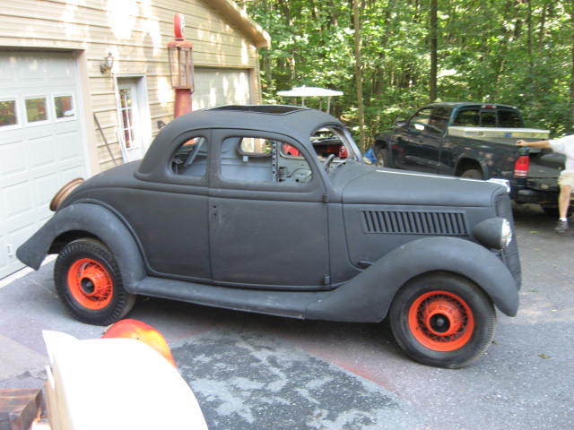 1935 Ford 5W Coupe