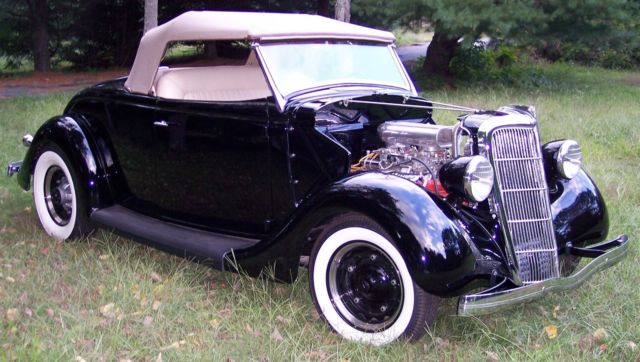 1935 Ford Roadster Convertible