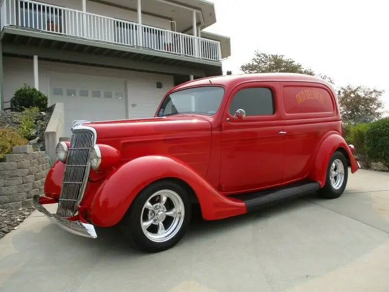 1935 Ford Sedan Delivery