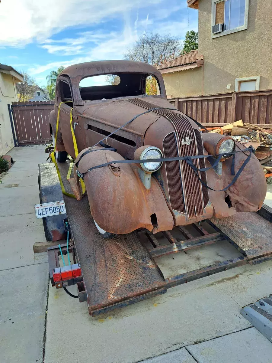 1935 Pontiac 3 Window Coupe