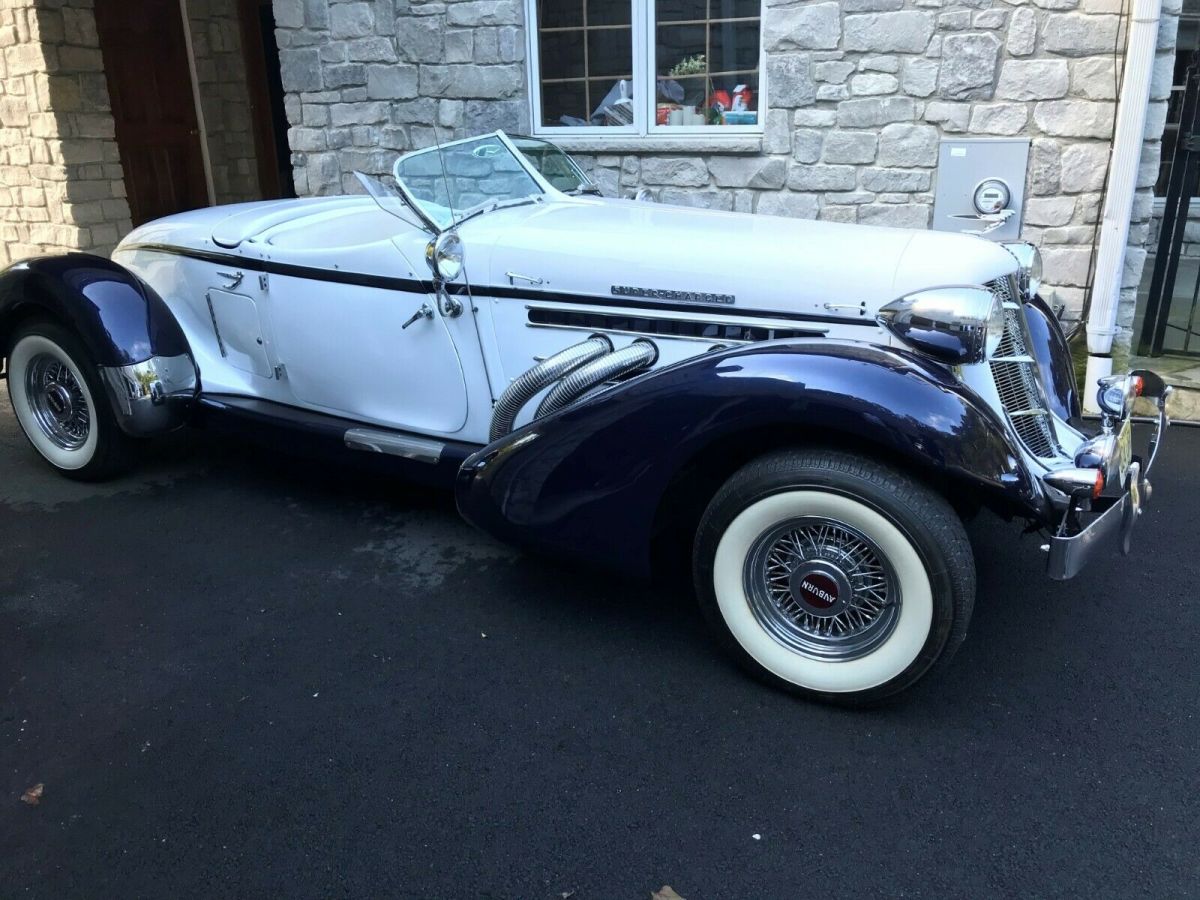 1936 Auburn 851