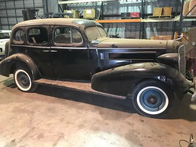 1936 Cadillac 36-60