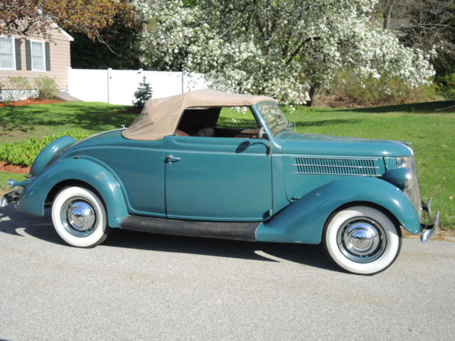 1936 Ford 68 Cabriolet Delux