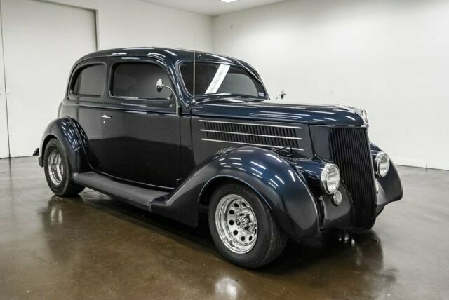 1936 Ford Coupe Humpback