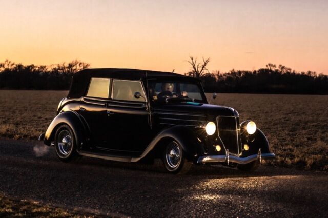 1936 Ford Model 68