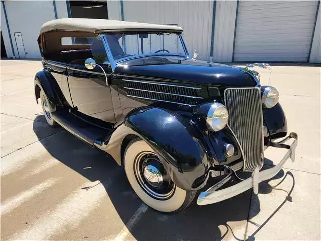 1936 Ford Phaeton