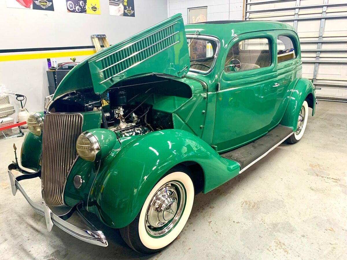 1936 Ford Model 68