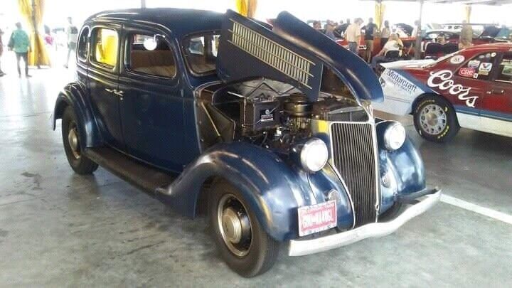 1936 Ford Model 68 standard