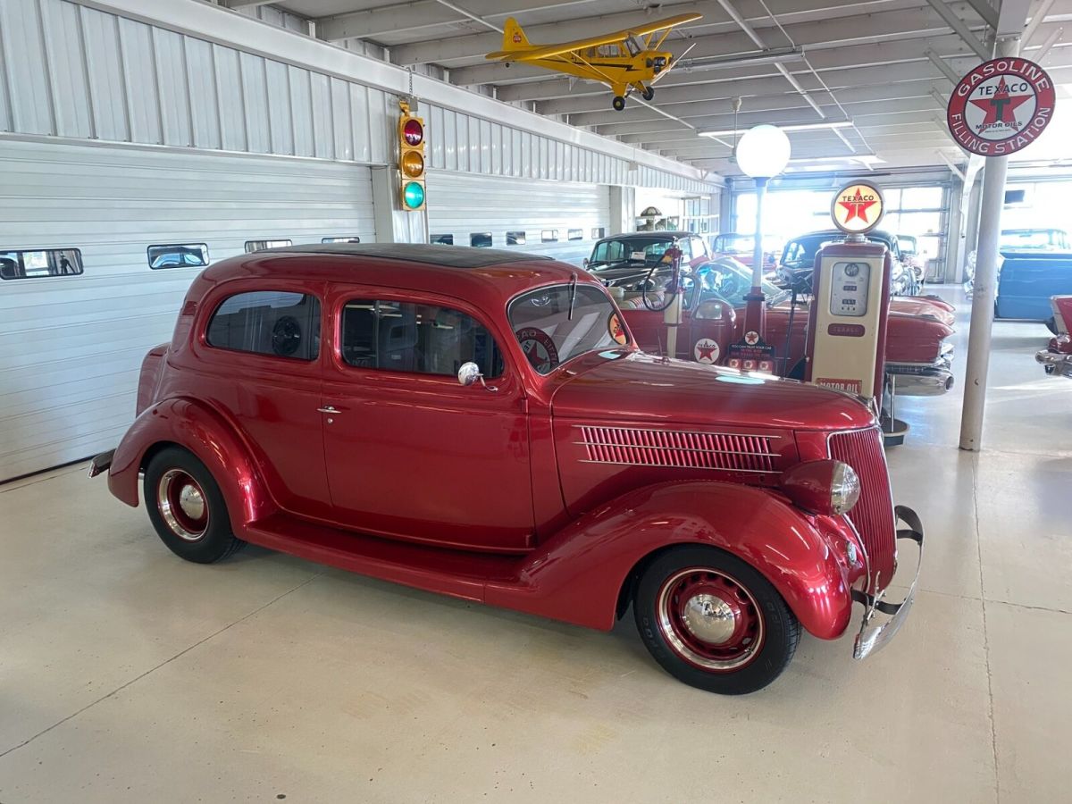 1936 Ford Other 2-Door Humpback