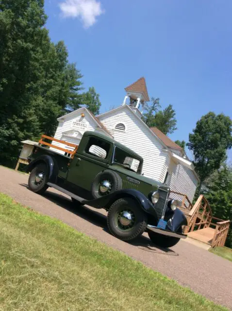 1936 International Harvester C-1