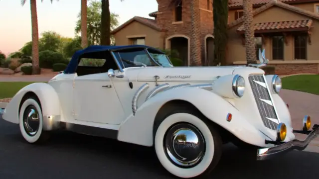 1936 Replica/Kit Makes Lindberg Auburn Speedster Cord Boat Tail