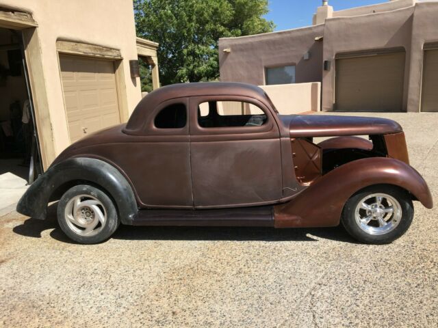 1936 Ford Model 68 5-Window Coupe
