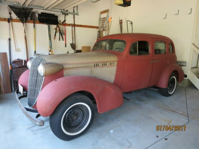 1936 Oldsmobile L36