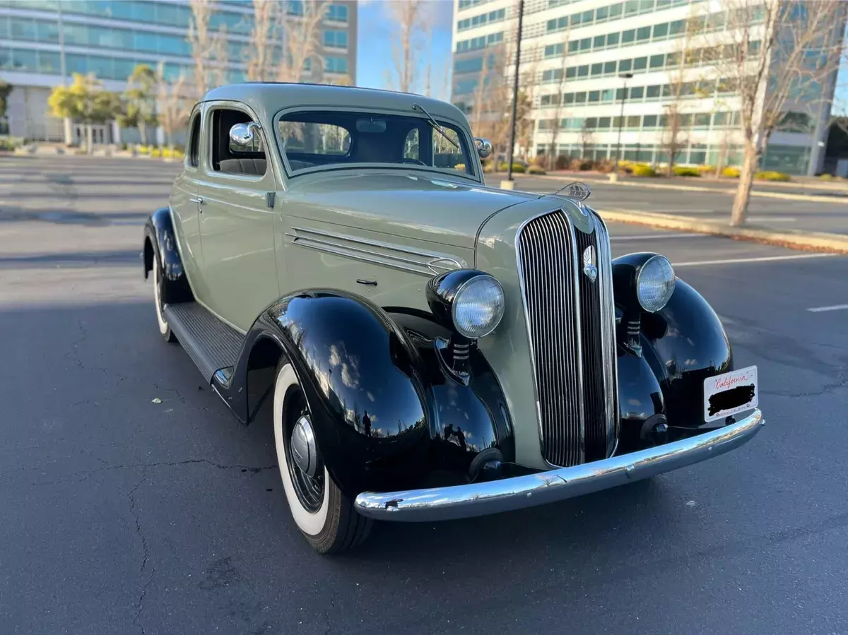 1936 Plymouth P2 Deluxe