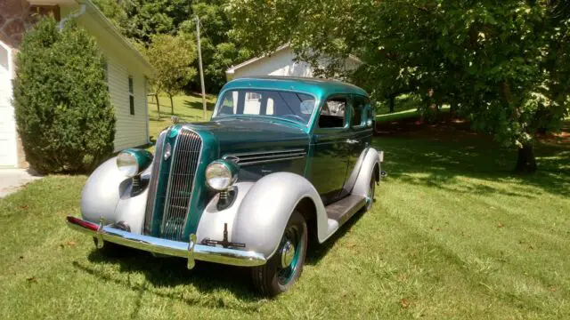 1936 Plymouth P2 Deluxe Deluxe