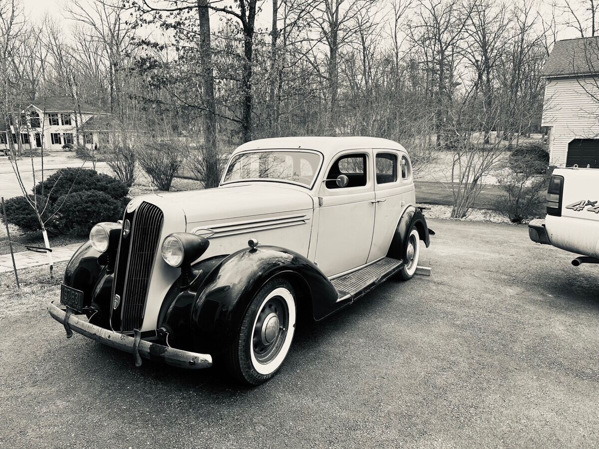 1936 Plymouth Special DeLuxe