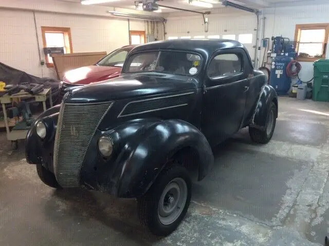 1937 Ford Standard