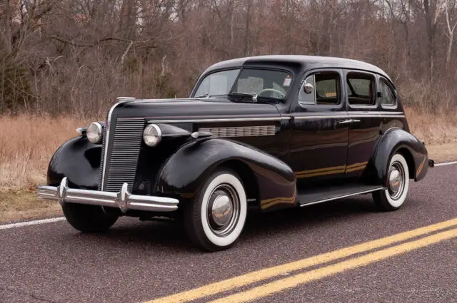 1937 Buick Special Series 40 'Slantback' Model 47 Sedan