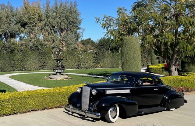 1937 Cadillac 60