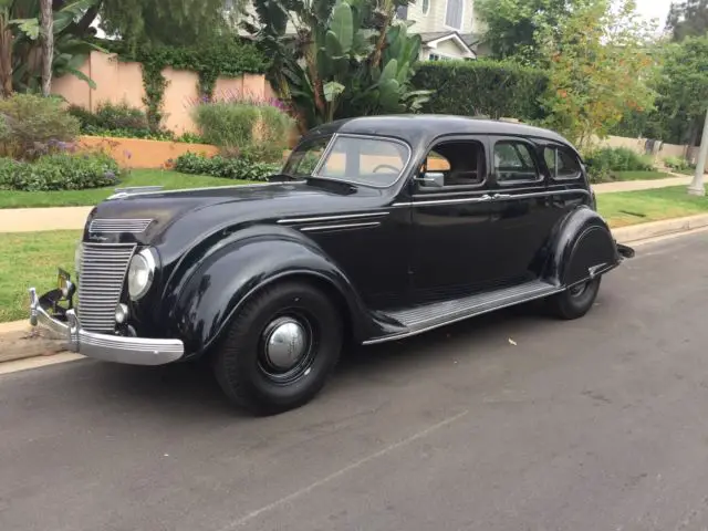 1937 Chrysler Imperial AirFlow C-17