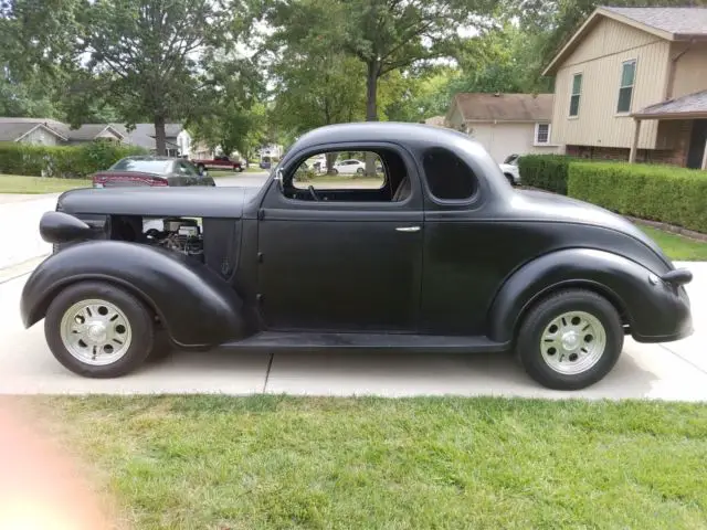 1937 Dodge D5 BUSINESS COUPE 2 DOOR