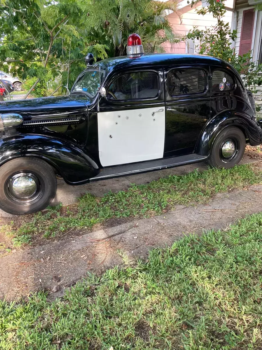 1937 Dodge D5