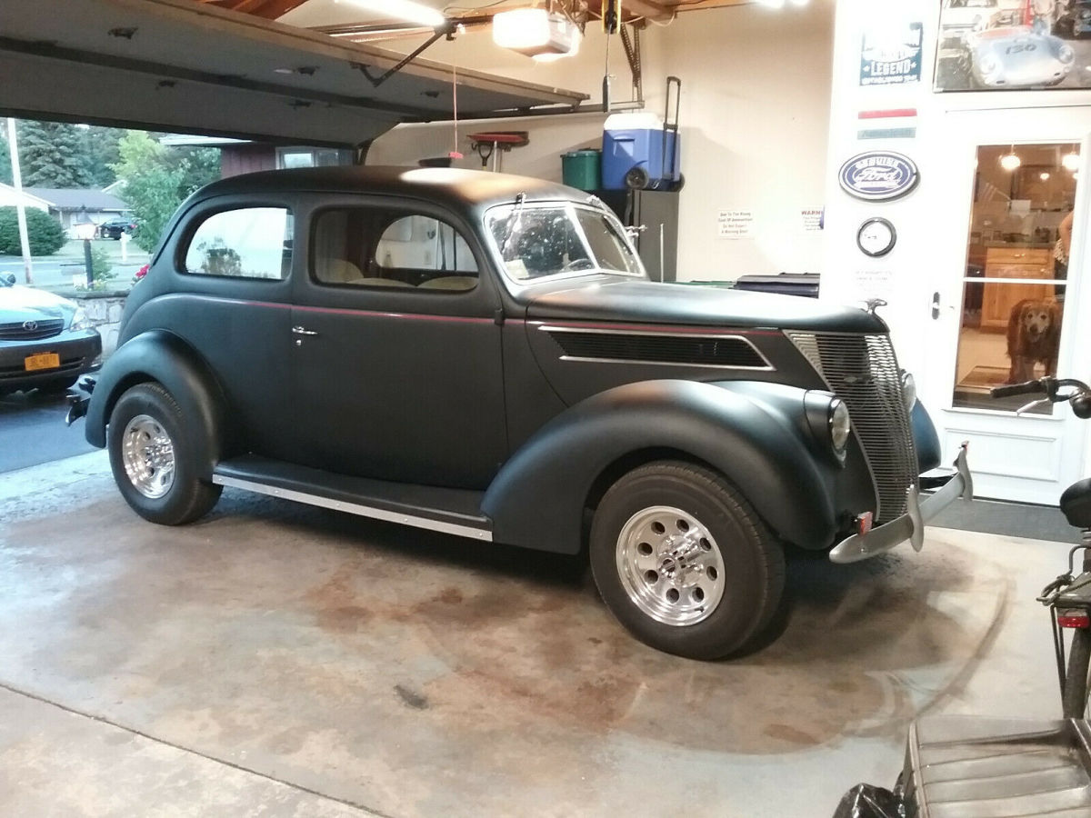 1937 Ford Model 78