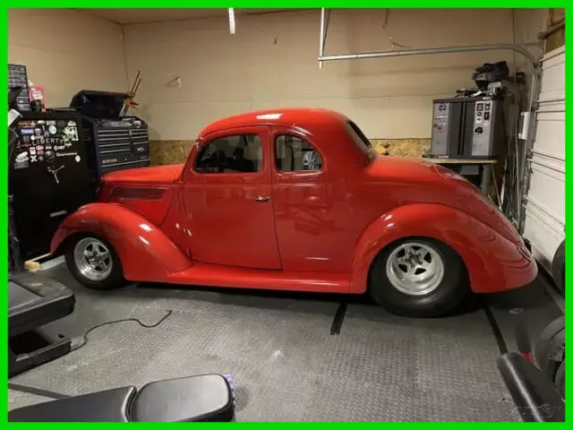 1937 Ford 74 Hot Rod