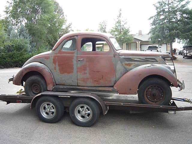 1937 Ford business coupe