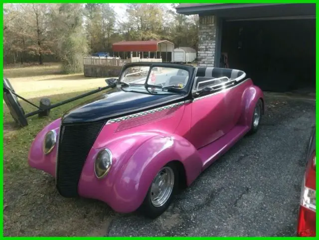 1937 Ford Cabriolet Replica