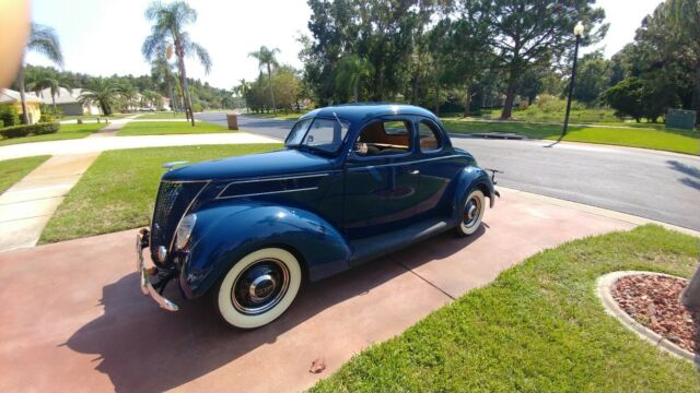 1937 Ford Other Deluxe