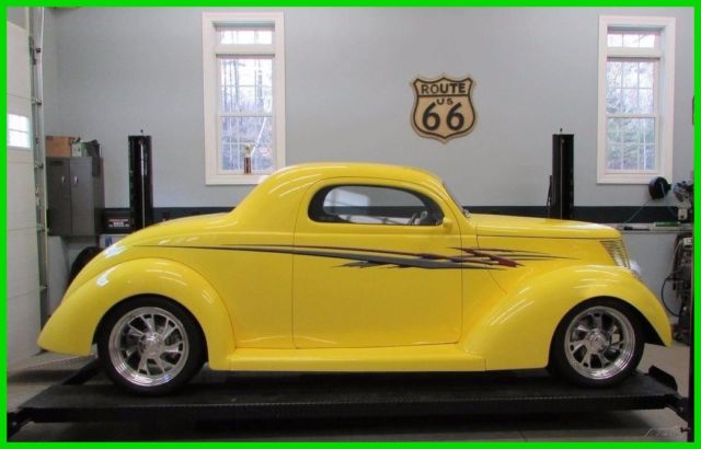 1937 Ford  Minotti Street Rod