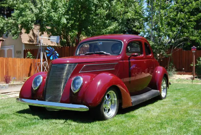 1937 Ford Coupe