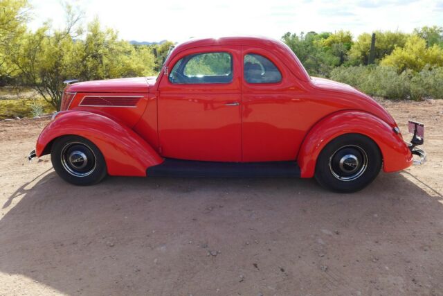 1937 Ford Coupe