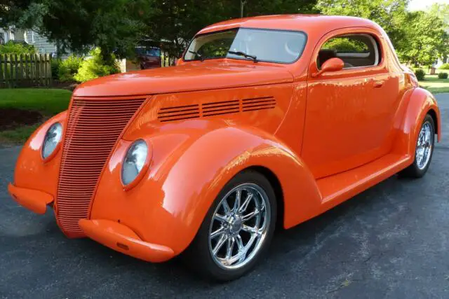 1937 Ford Minotti Coupe Street Rod