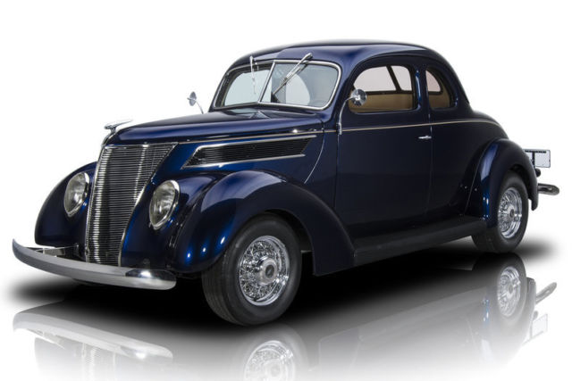 1937 Ford Deluxe Business Coupe --