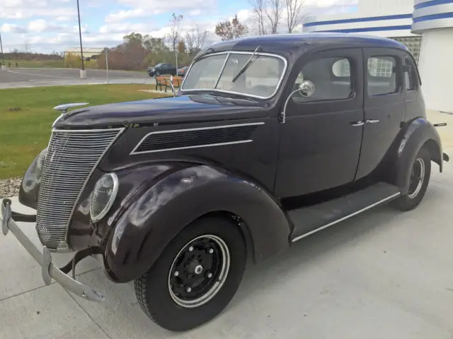 1937 Ford 78