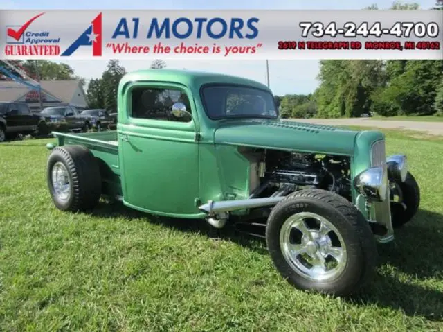 1937 Ford Model T Street Rod