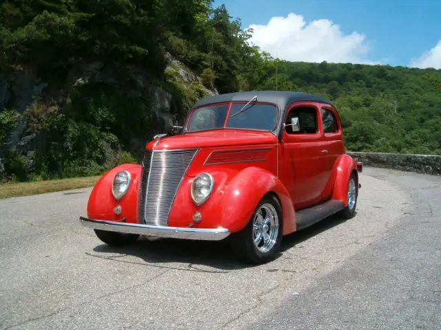 1937 Ford Ford 2 door slantback Ford 2 door slantback not humpback