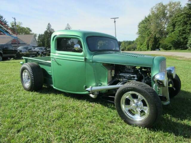 1937 Ford Model T