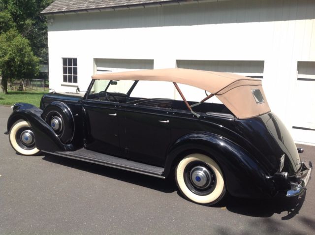 1937 Lincoln 7-Passenger Touring Willoughby Touring