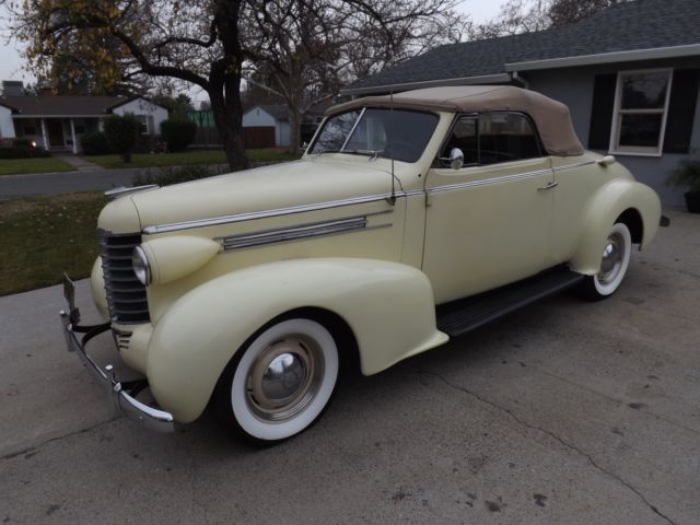 1937 Oldsmobile Custom Cruiser Stainless