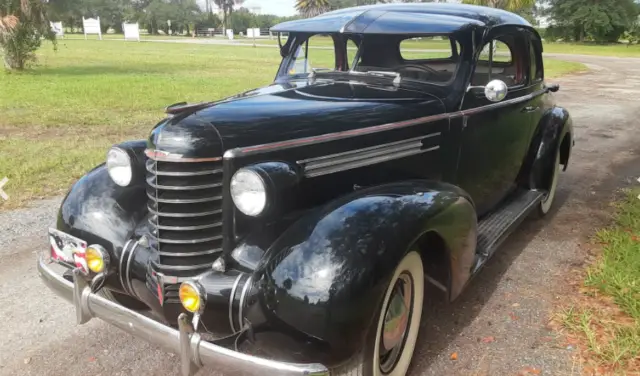 1937 Oldsmobile F Series 1937 OLDSMOBILE  F SERIES COUPE