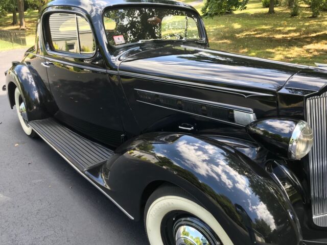 1937 Packard 115C Sport coupe