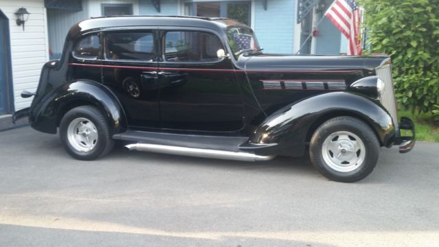 1937 Packard 120