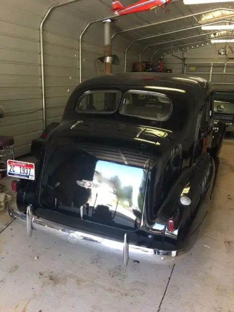 1937 Pontiac Silver Streak Chrome