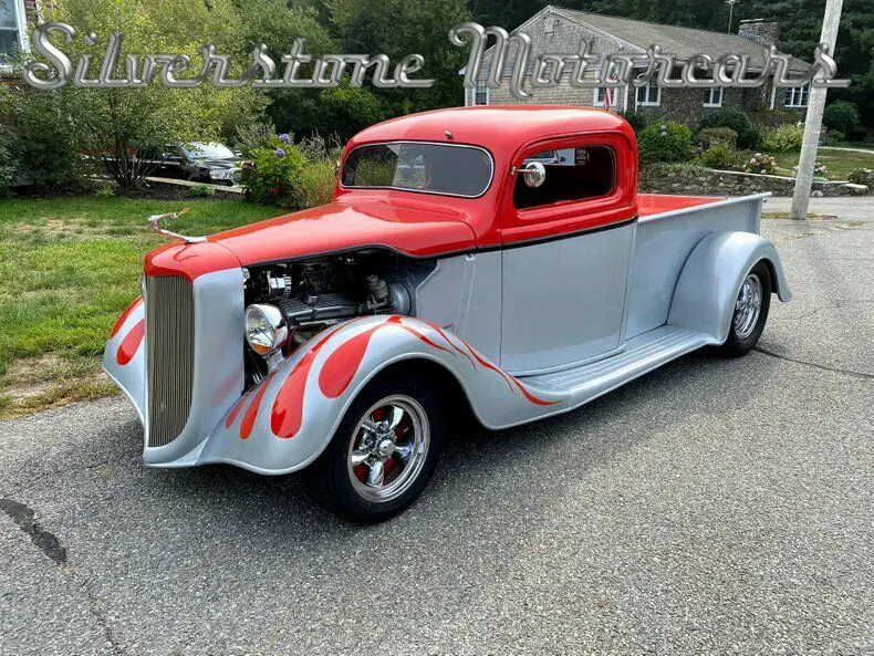 1937 Ford Custom Street Rod