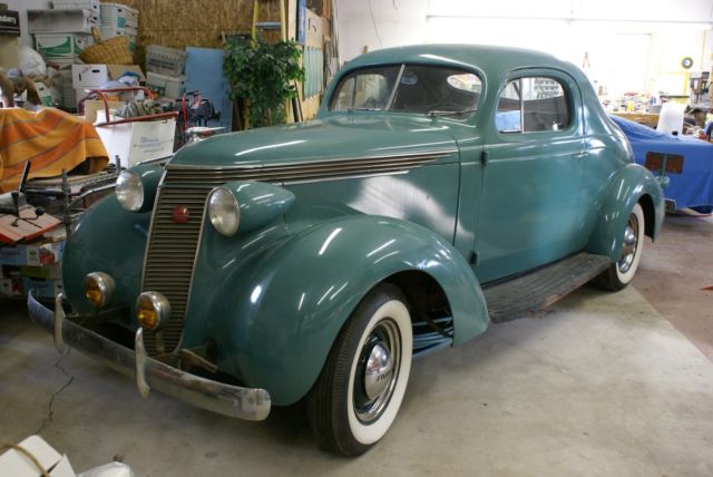 1937 Studebaker Dictator