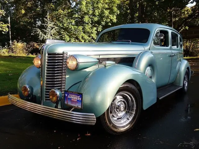 1938 Buick 4 door Sedan