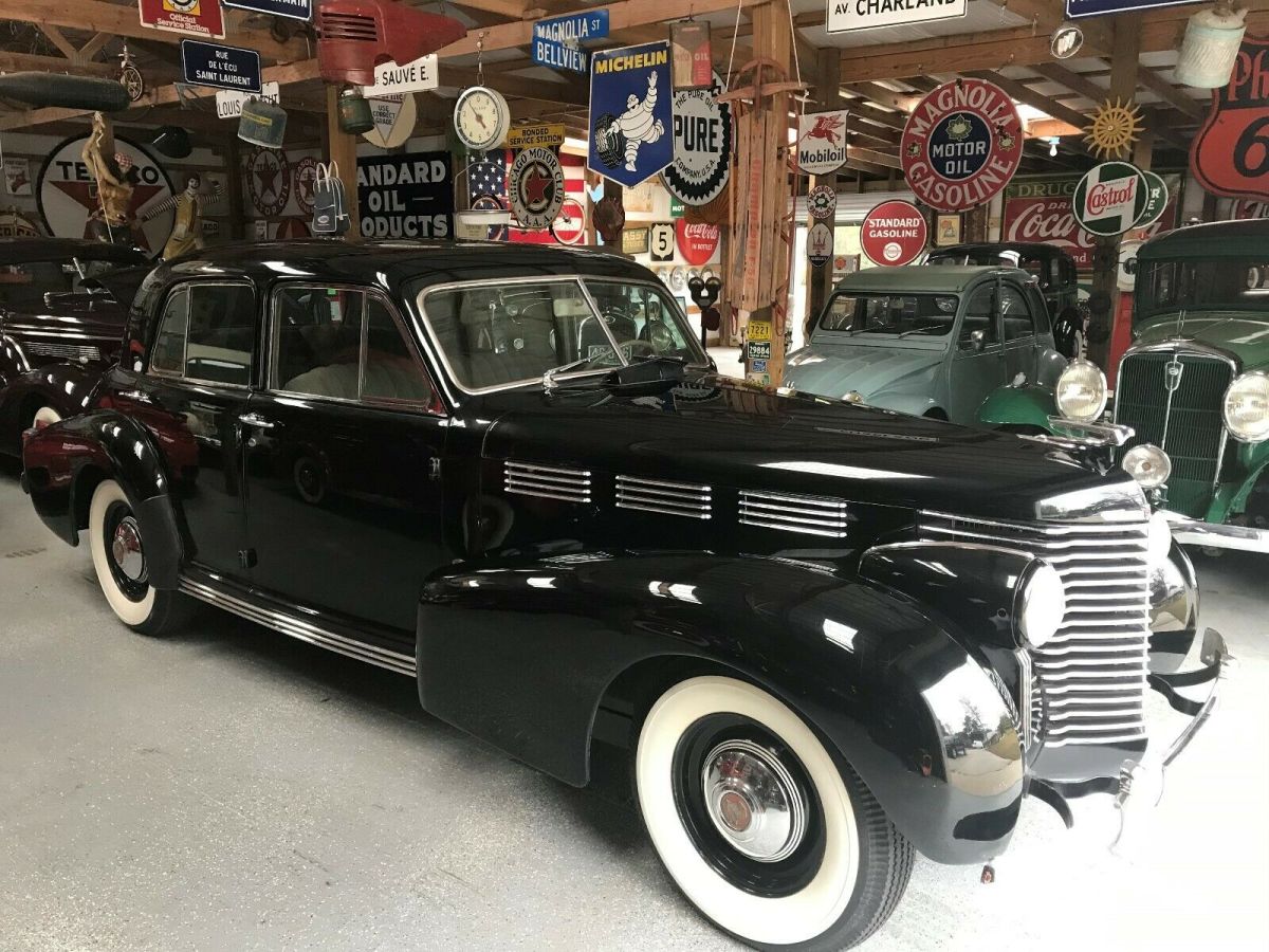 1938 Cadillac 60 Special